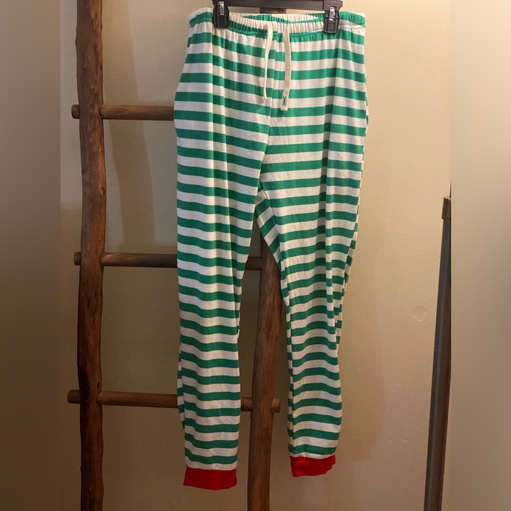IFFEI LARGE PAJAMA BOTTOMS NWOT